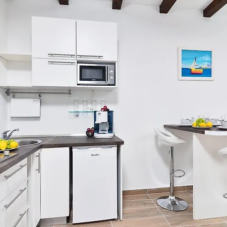 And Kampanel Hvar Town