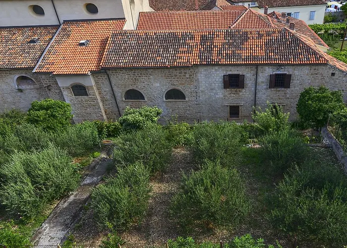 Affittacamere And Kampanel