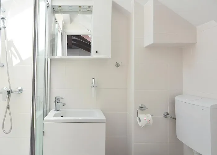 And Kampanel Affittacamere Hvar Town